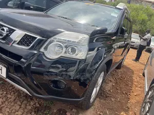 Nissan X-Trail 2011 Black