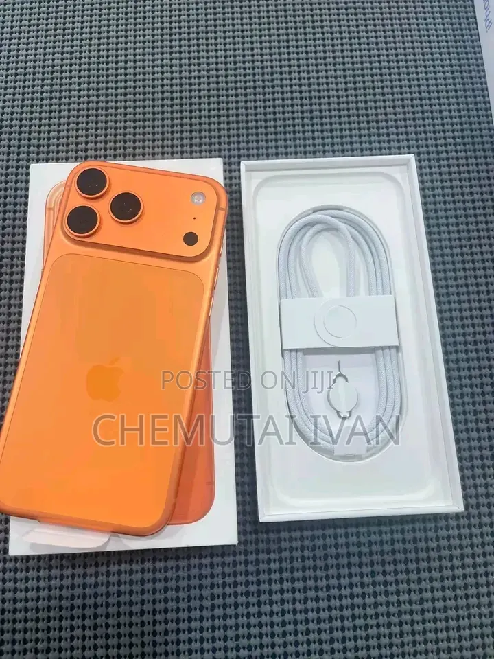New Apple iPhone 17 Pro Max 256 GB Orange