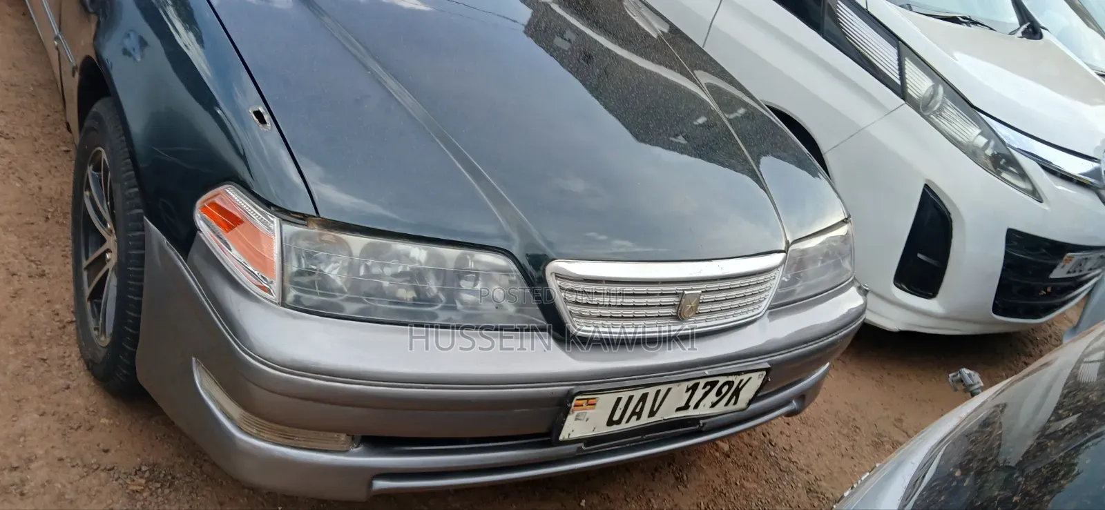 Toyota Mark II 2000 Gray
