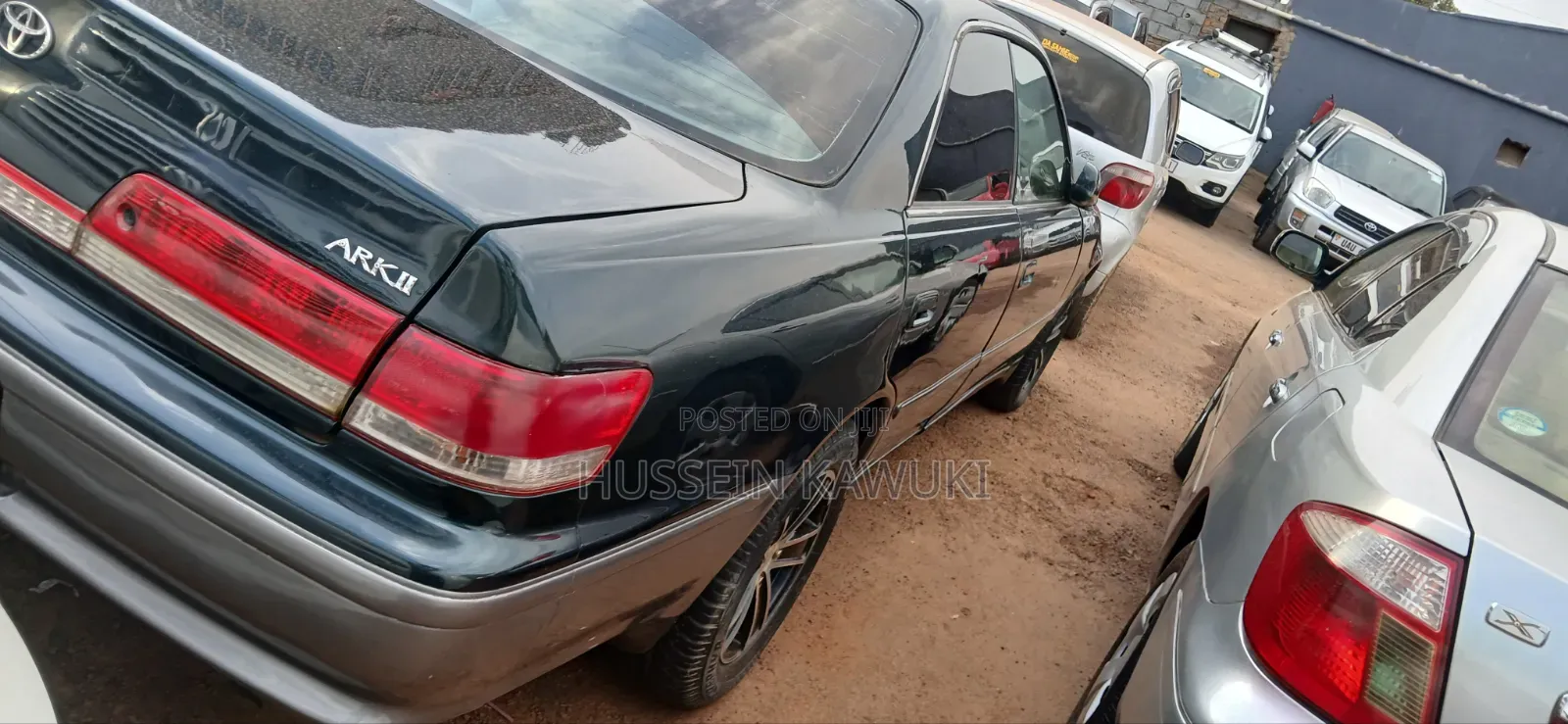 Toyota Mark II 2000 Gray