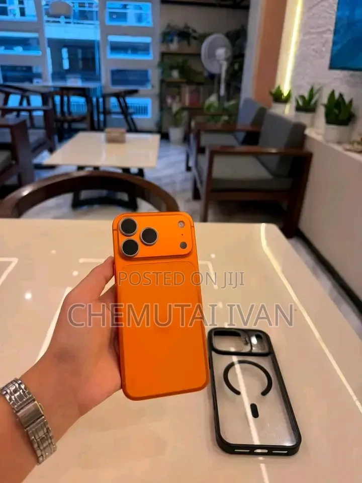 New Apple iPhone 17 Pro Max 256 GB Orange