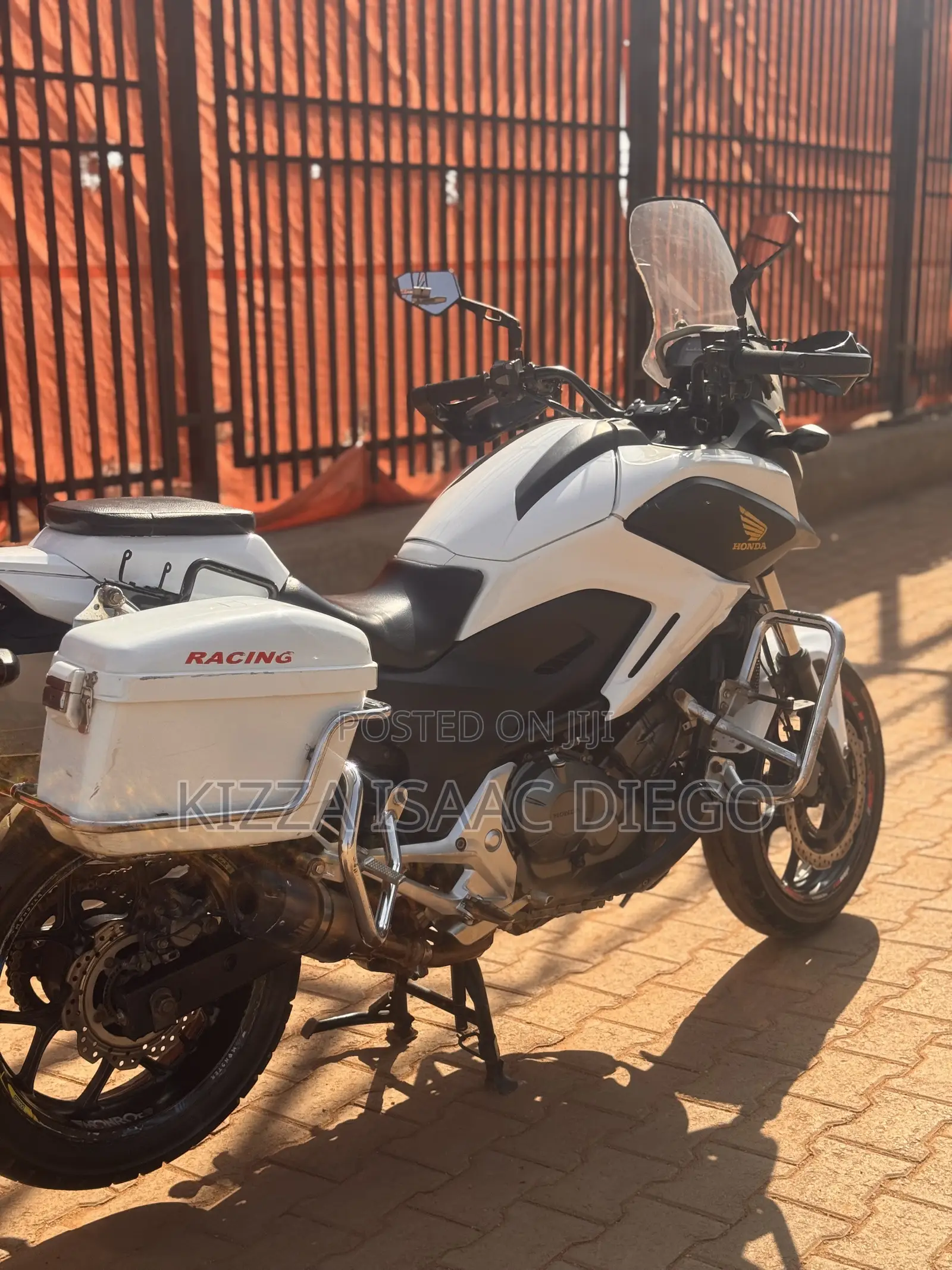 Honda CBX 2019 White