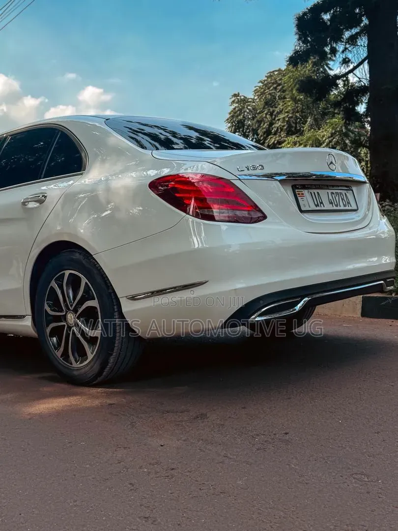Mercedes-Benz C180 2014 White