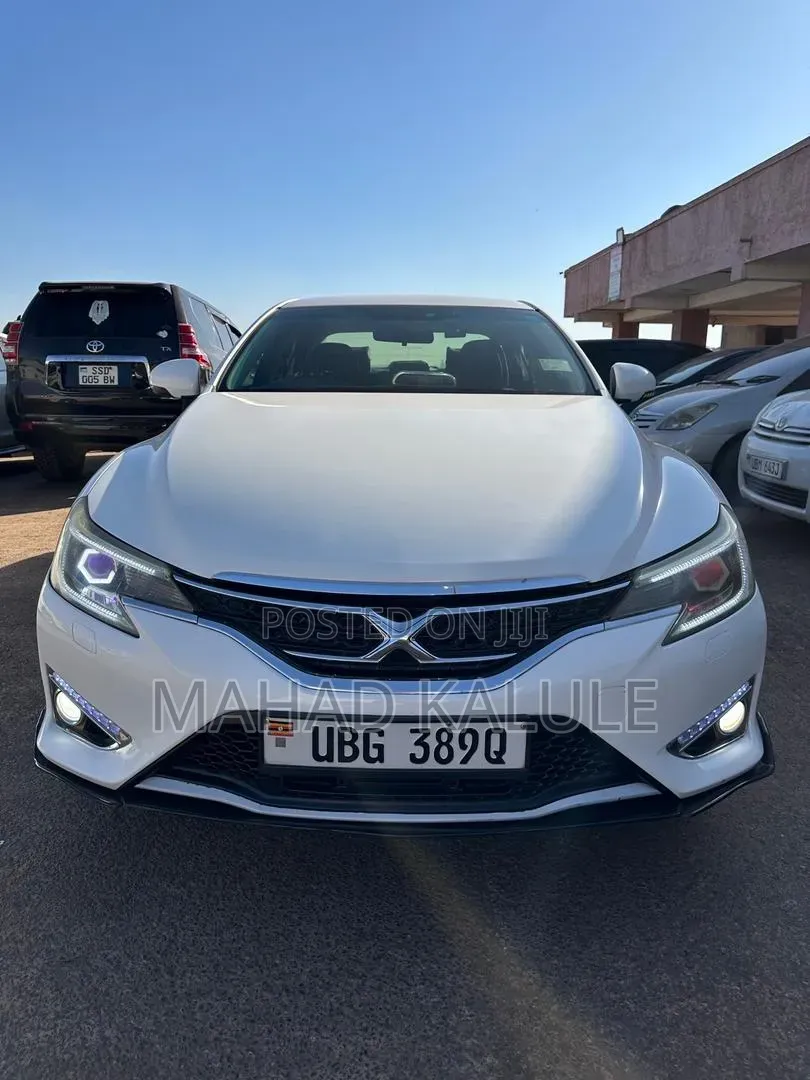Toyota Mark X 2013 White