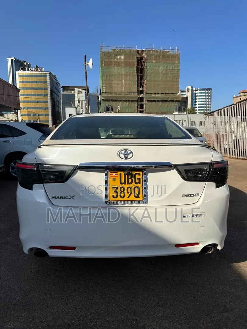 Toyota Mark X 2013 White