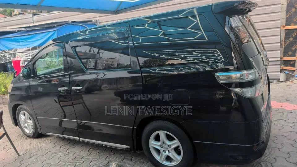 Toyota Alphard 2.4 Petrol AWD 2008 Black