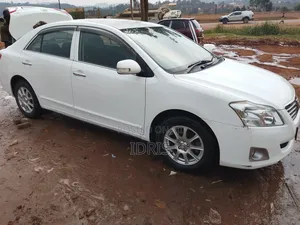 Toyota Premio 2011 White