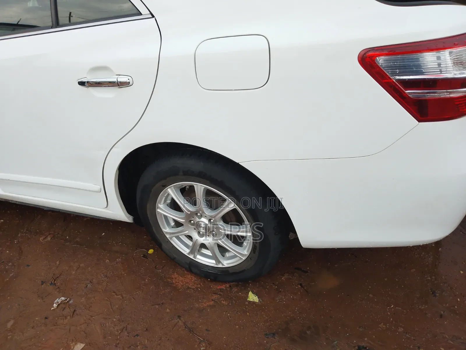 Toyota Premio 2011 White