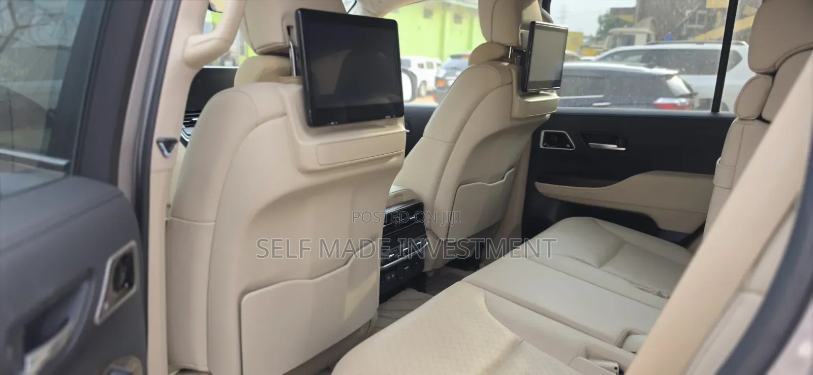 Toyota Land Cruiser 2024 Ivory