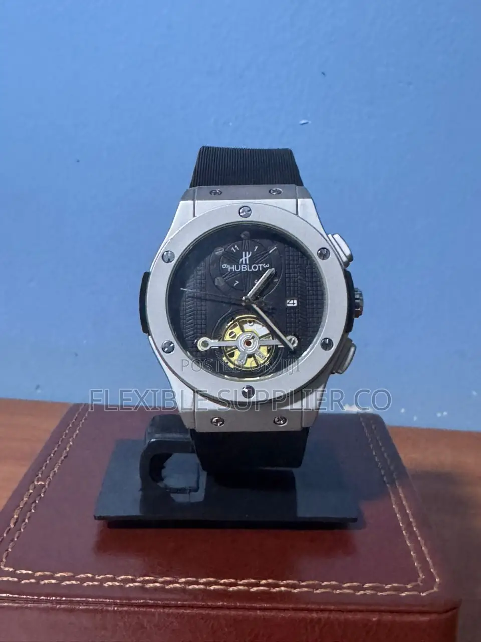 Hublot Watch Free Rings and Neck Chain