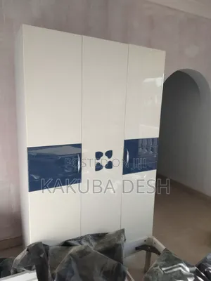 Potable Closset or Wardrobes 7feet Uprigth 3wdth