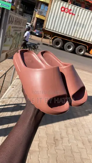 Yeezy Slides