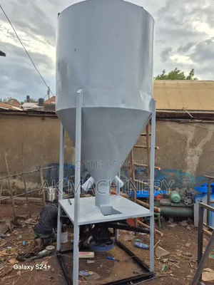 Multipurpose Vertical Mixer.