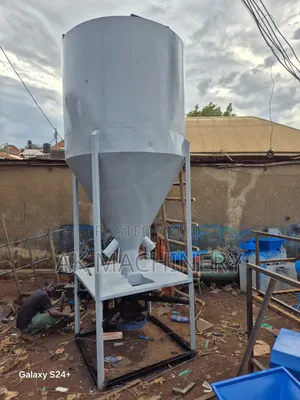 Multipurpose Vertical Mixer.