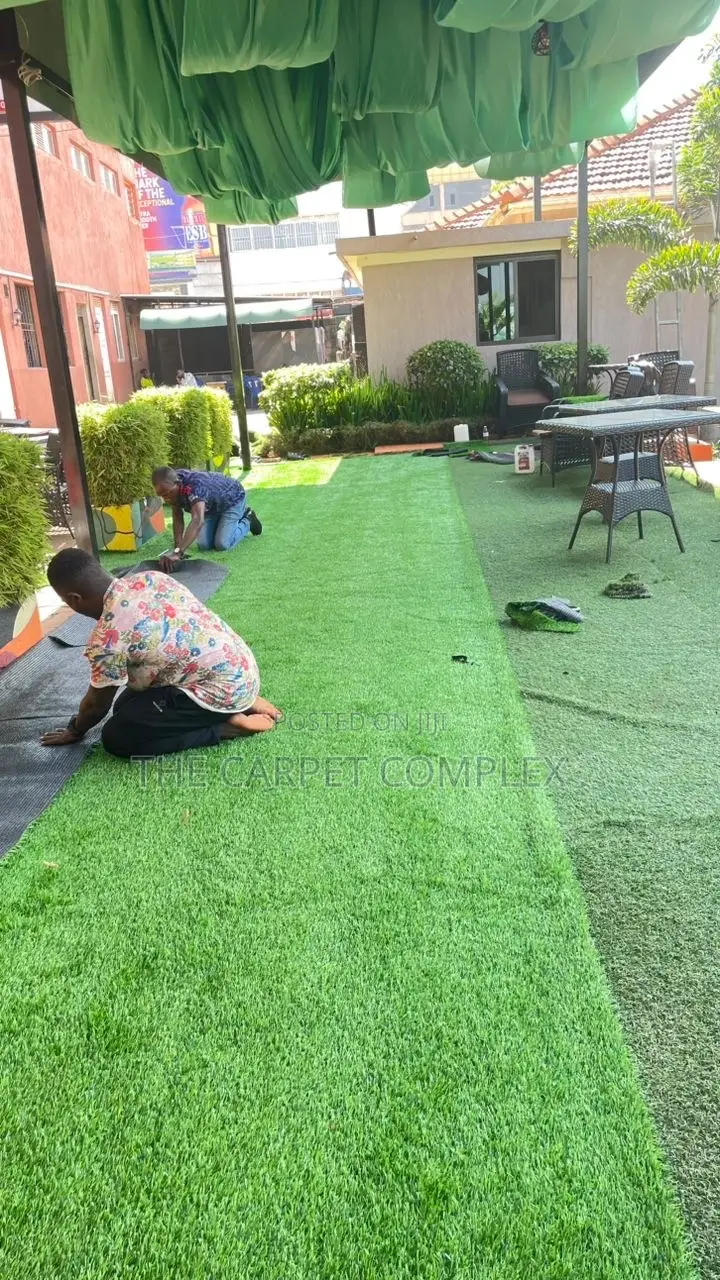 Modern Tuff Grass Per Squaremeter