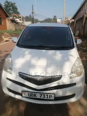 Toyota Ractis 2008 White