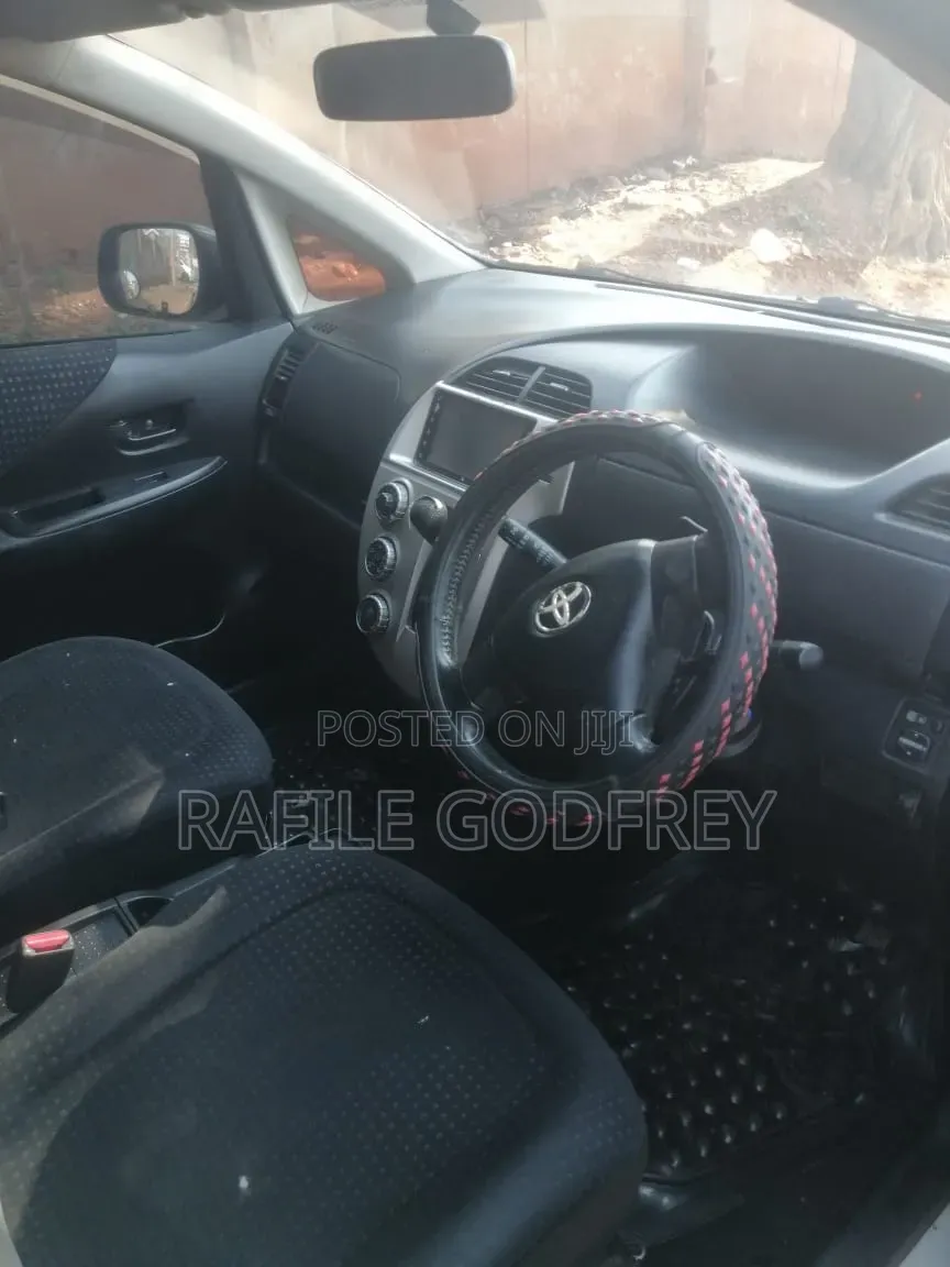 Toyota Ractis 2008 White