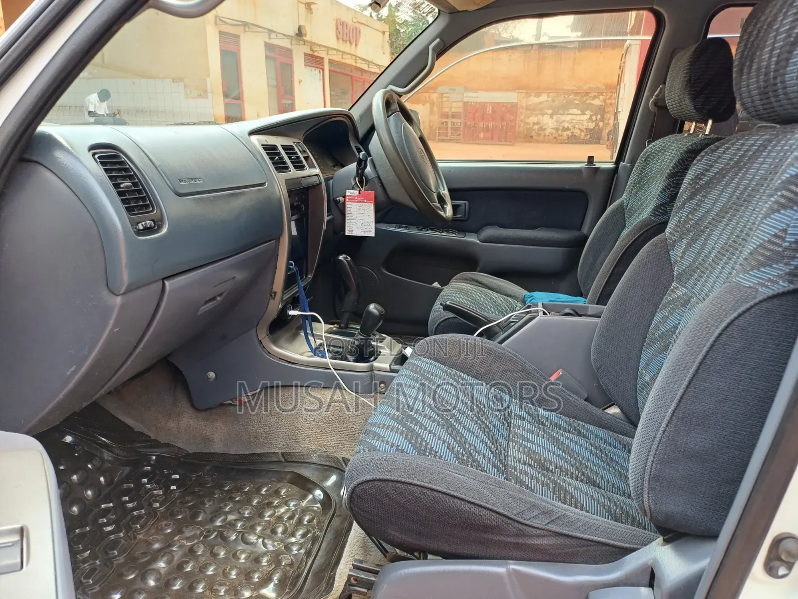 Toyota Hilux Surf 2.7 SSR 2005 White