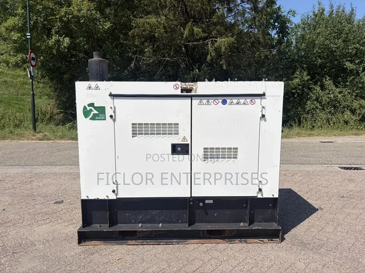 Silent Diesel Generators / Soundproof Gensets