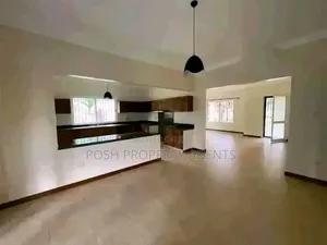 4bdrm Duplex in Kitende, Central Division for rent