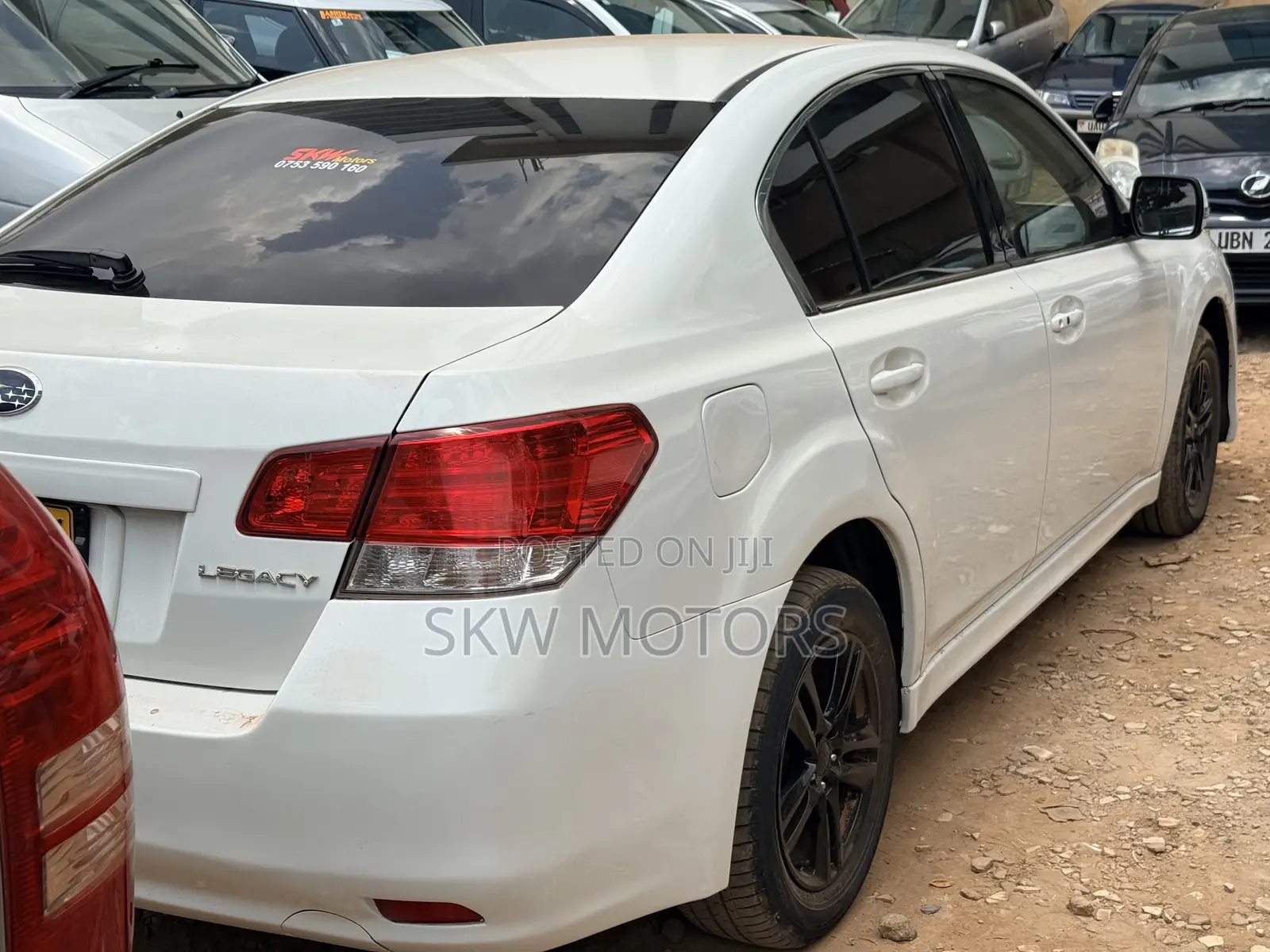 Subaru Legacy 2010 White