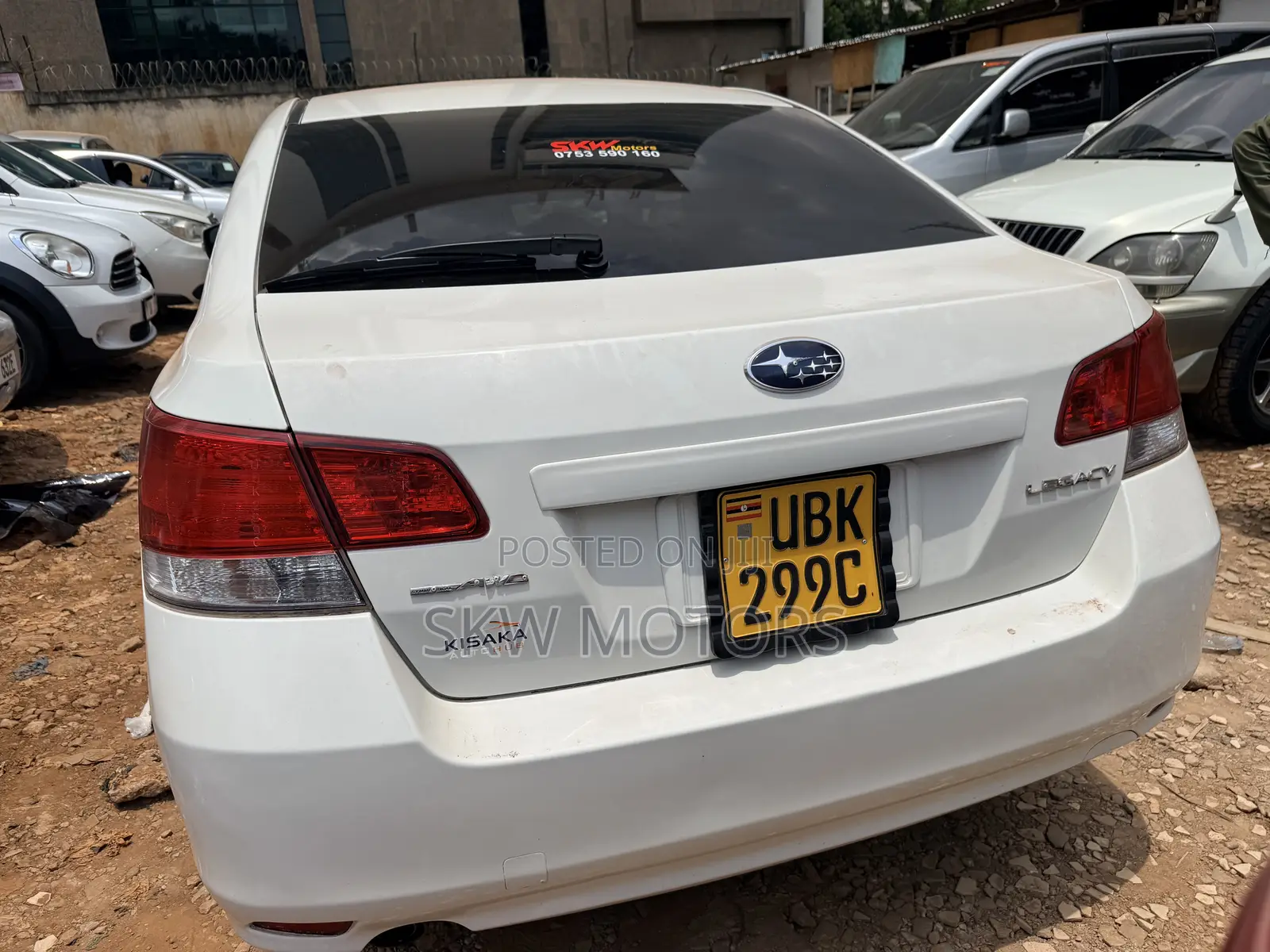 Subaru Legacy 2010 White