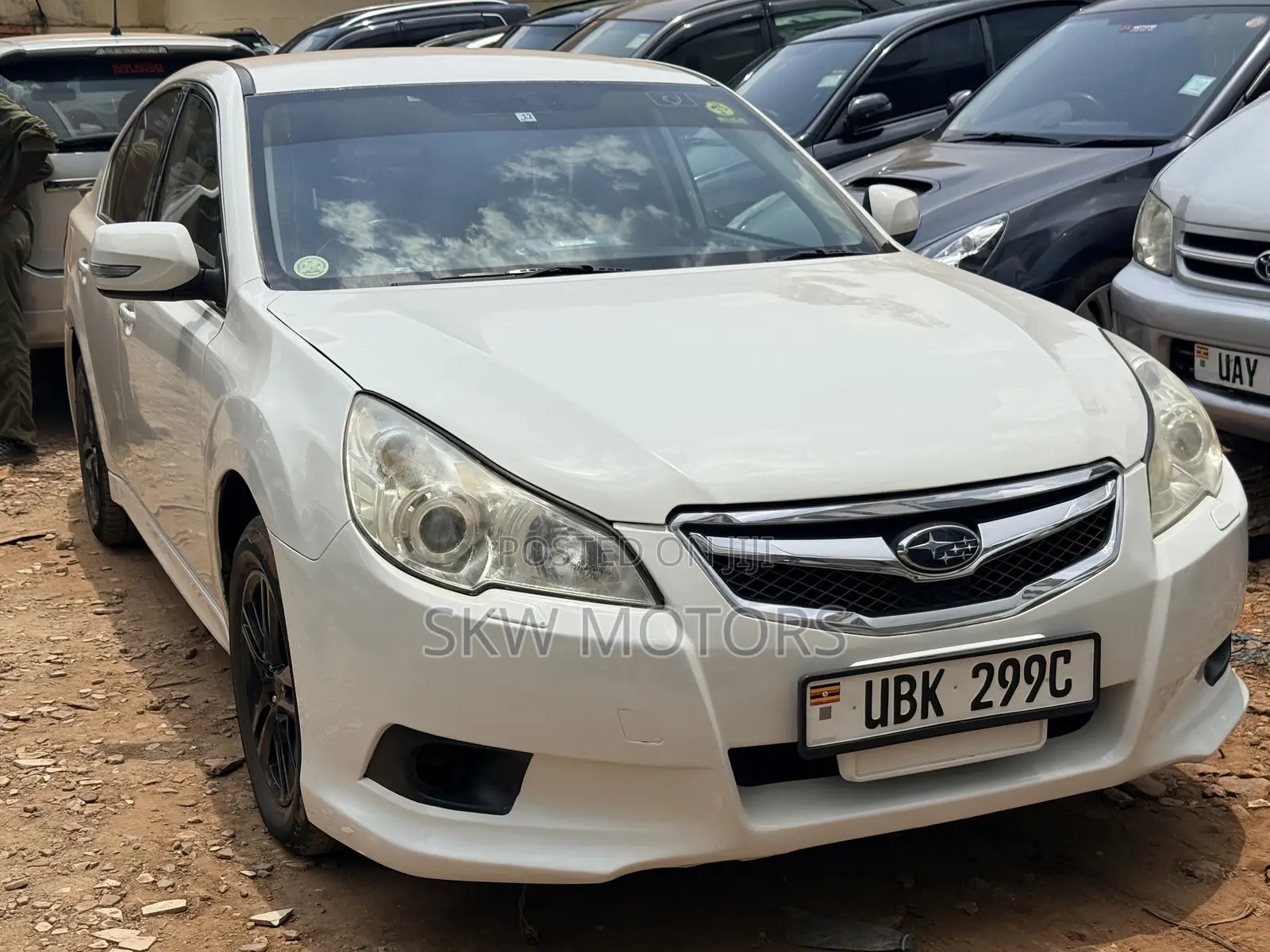 Subaru Legacy 2010 White