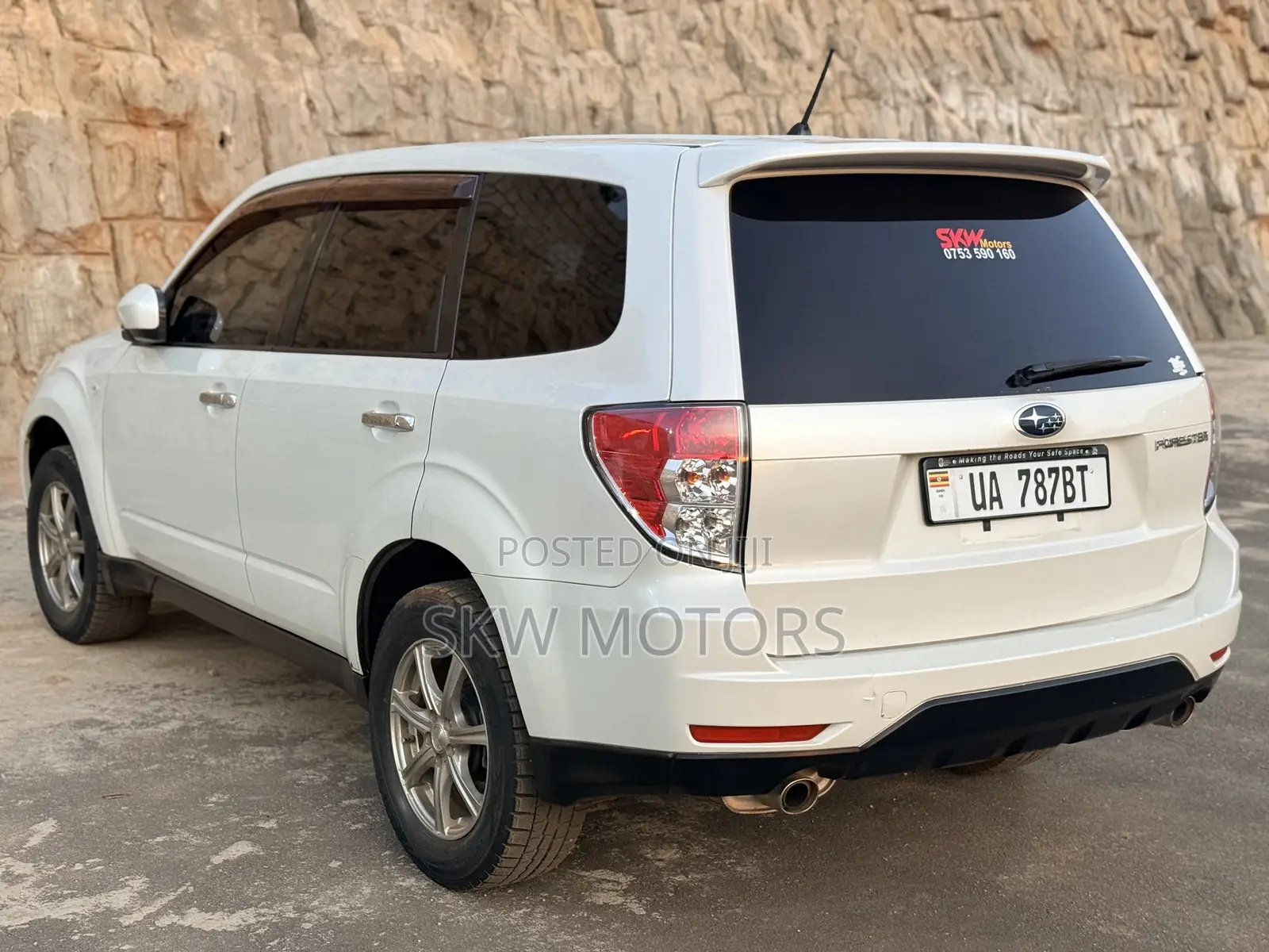 Subaru Forester 2010 White