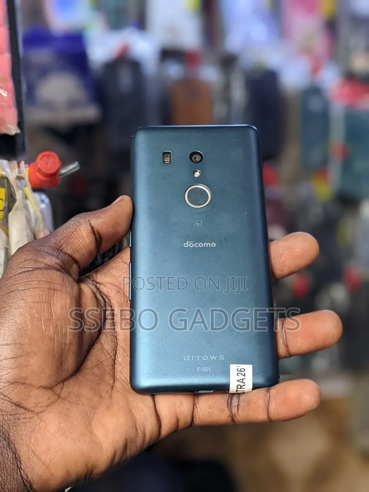 Fujitsu Arrow Be3 F-02L 32 GB Blue