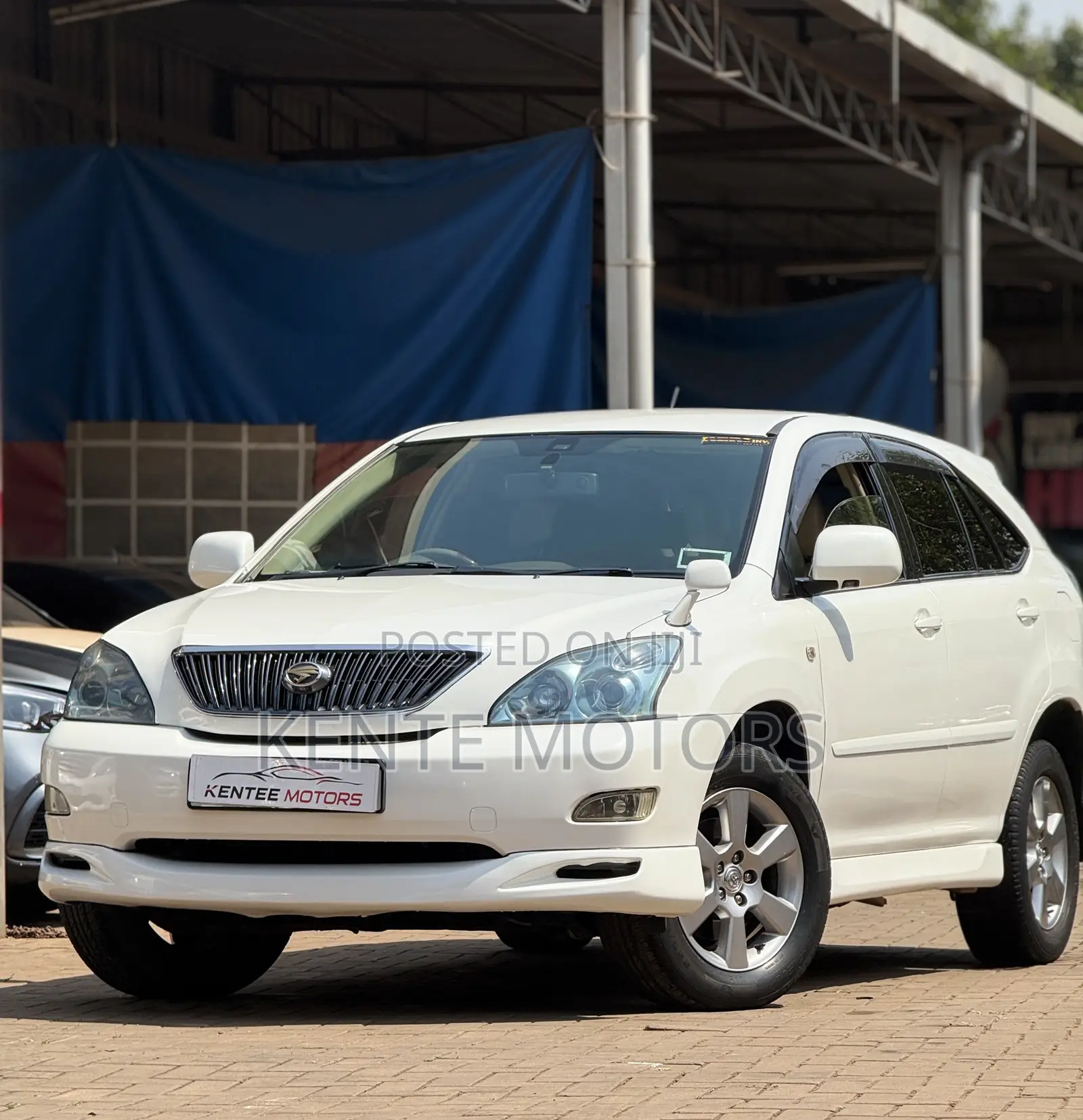 Toyota Harrier 2.4 4WD 2008 White
