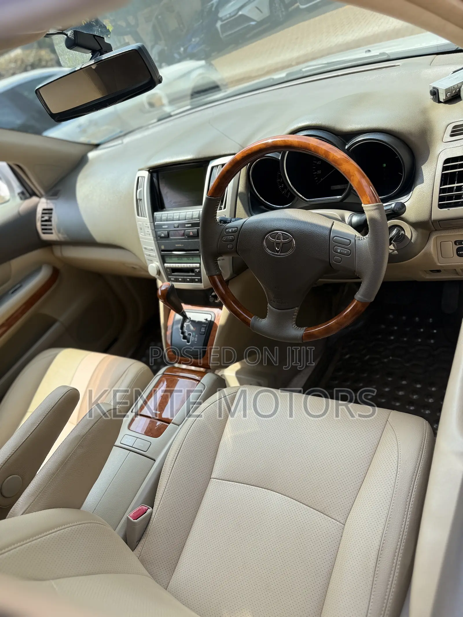Toyota Harrier 2.4 4WD 2008 White