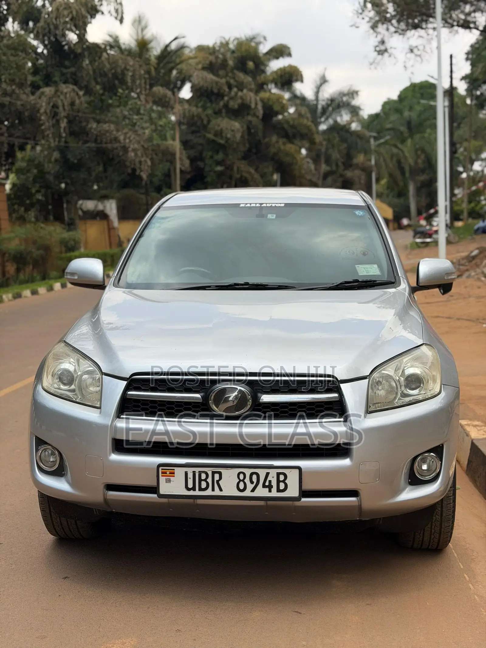 Toyota RAV4 2.5 2010 Silver