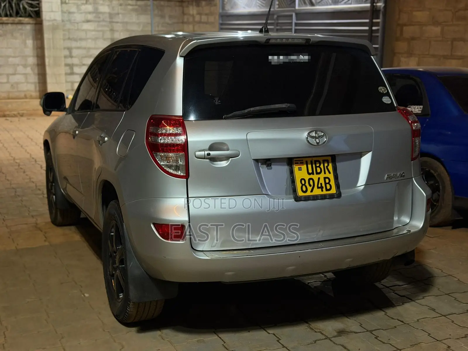 Toyota RAV4 2.5 2010 Silver