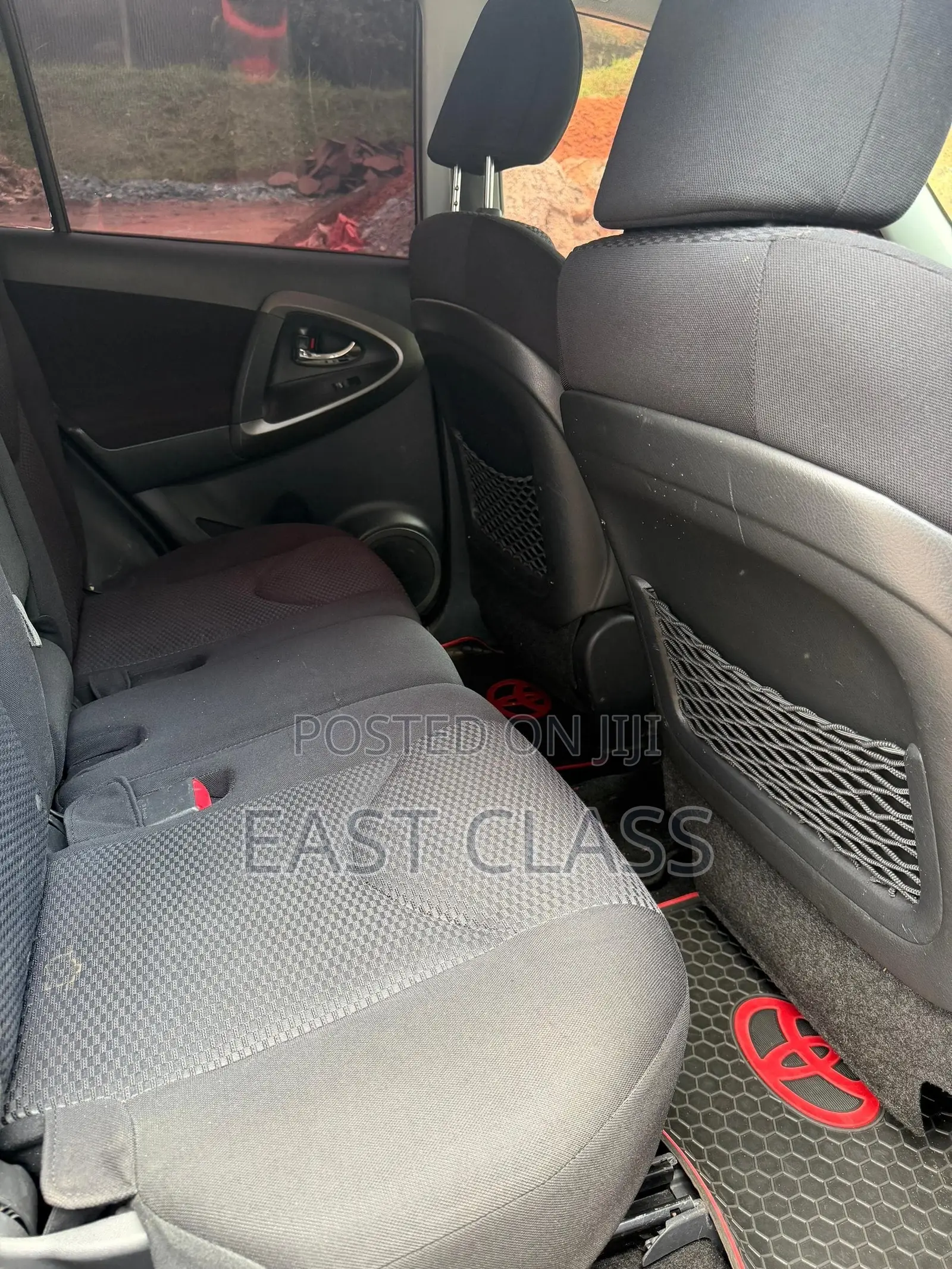 Toyota RAV4 2.5 2010 Silver