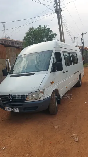Mercedes-Benz Sprinter 2003 White