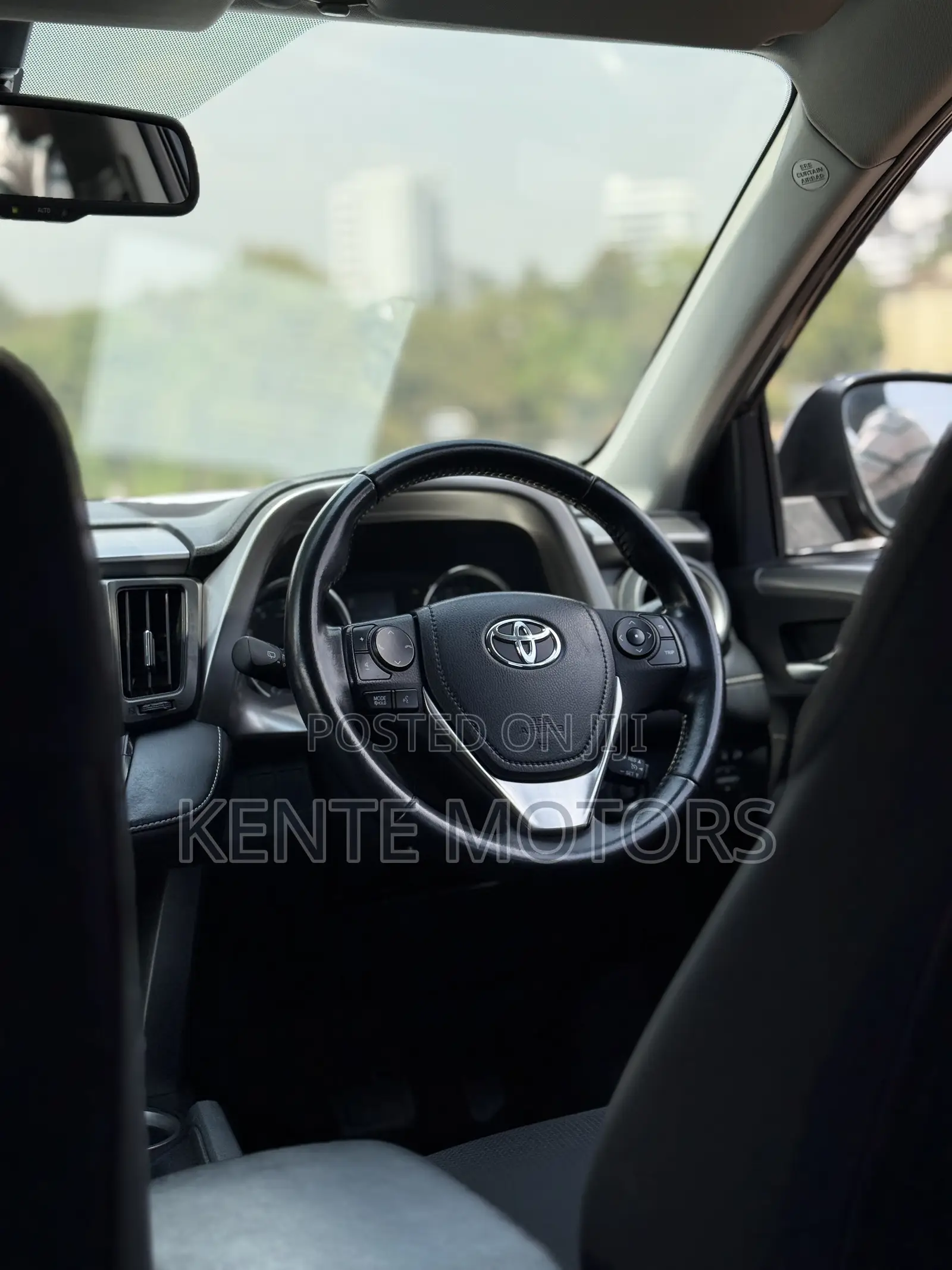 Toyota RAV4 Adventure 4dr SUV (2.5L 4cyl 6A) 2018 Blue