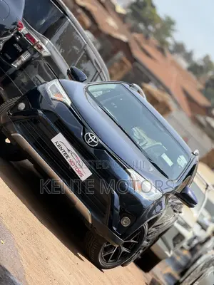 Toyota RAV4 Adventure 4dr SUV (2.5L 4cyl 6A) 2018 Blue