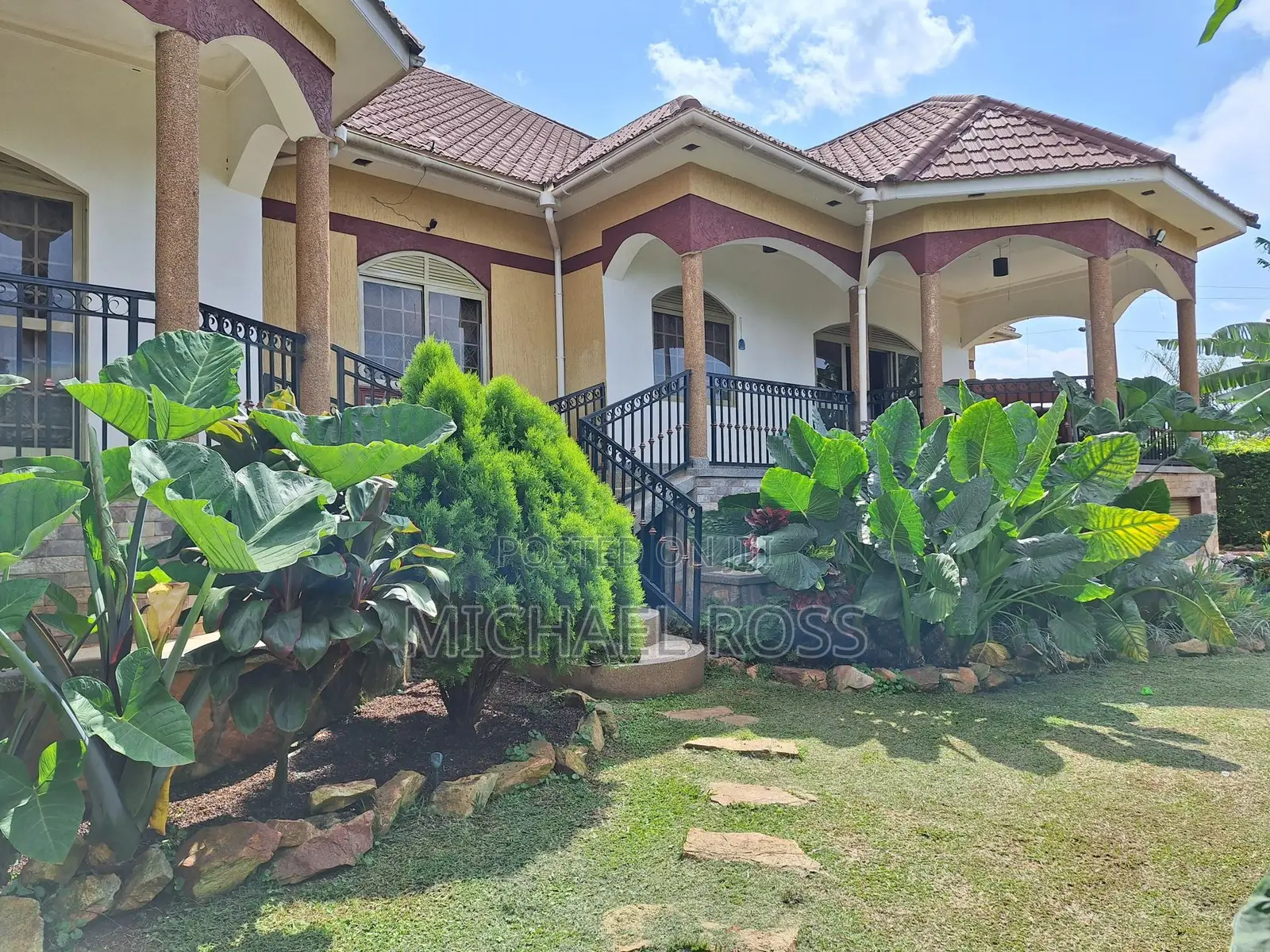 4bdrm House in Muduma for sale