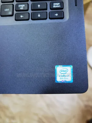 Laptop Dell Latitude 5300 2-in-1 8GB Intel Core i7 SSD 512GB
