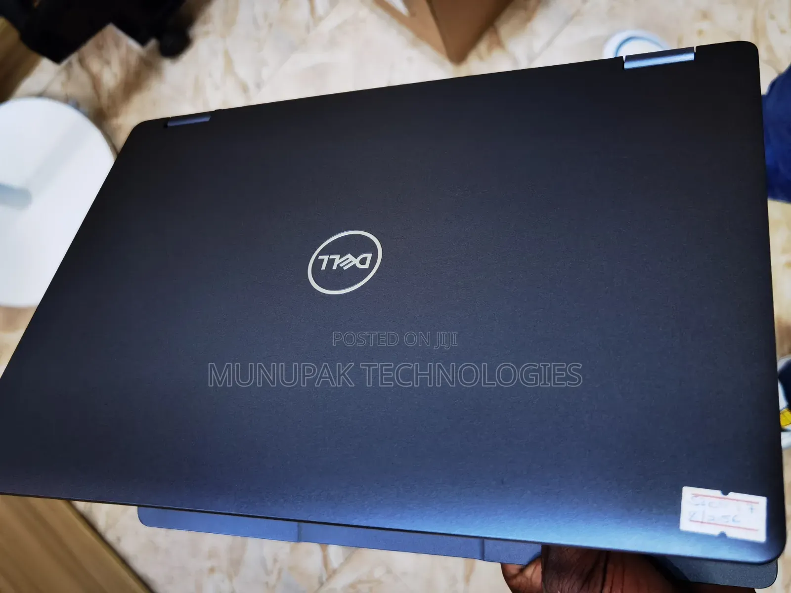 Laptop Dell Latitude 5300 2-in-1 8GB Intel Core i7 SSD 512GB