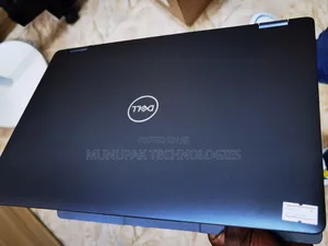 Laptop Dell Latitude 5300 2-in-1 8GB Intel Core i7 SSD 512GB