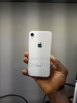 Apple iPhone XR 64 GB White