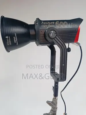 Aputure 600d Pro for Rent - 600W Daylight Film Light - Kampala