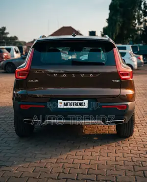 Volvo XC40 T5 Petrol AWD 2020 Brown