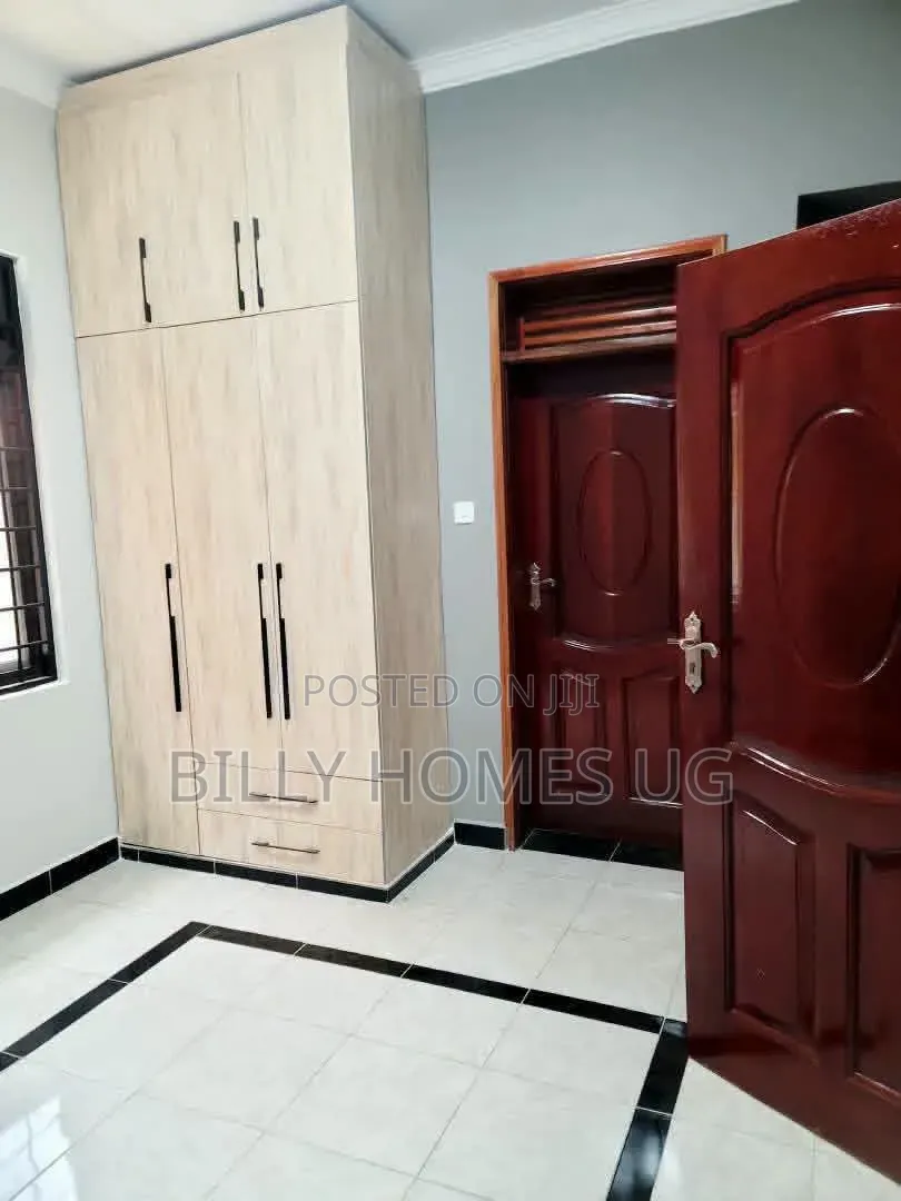 3bdrm Bungalow in Ssisa for sale