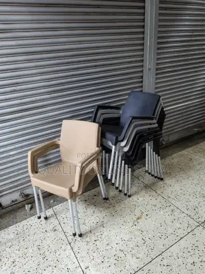 Z054 Plastic Chairs Plastic Chairs
