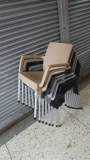 Z054 Plastic Chairs Plastic Chairs