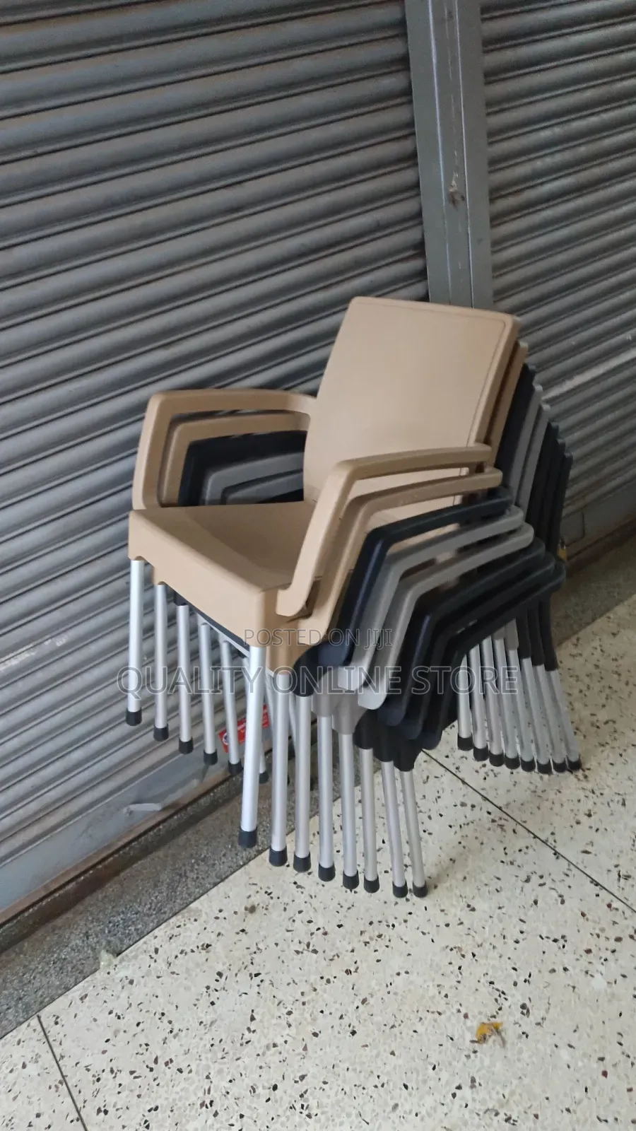 Z054 Plastic Chairs Plastic Chairs