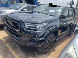 Toyota Hilux 2022 Black