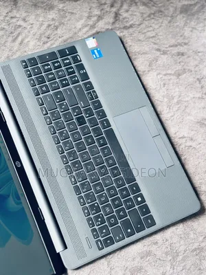 New Laptop HP 15-dw3031 16GB Intel Core i7 SSD 512GB